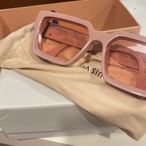 LV PINK MILLIONAIRE SUNGLASSES - Picture 3 of 4
